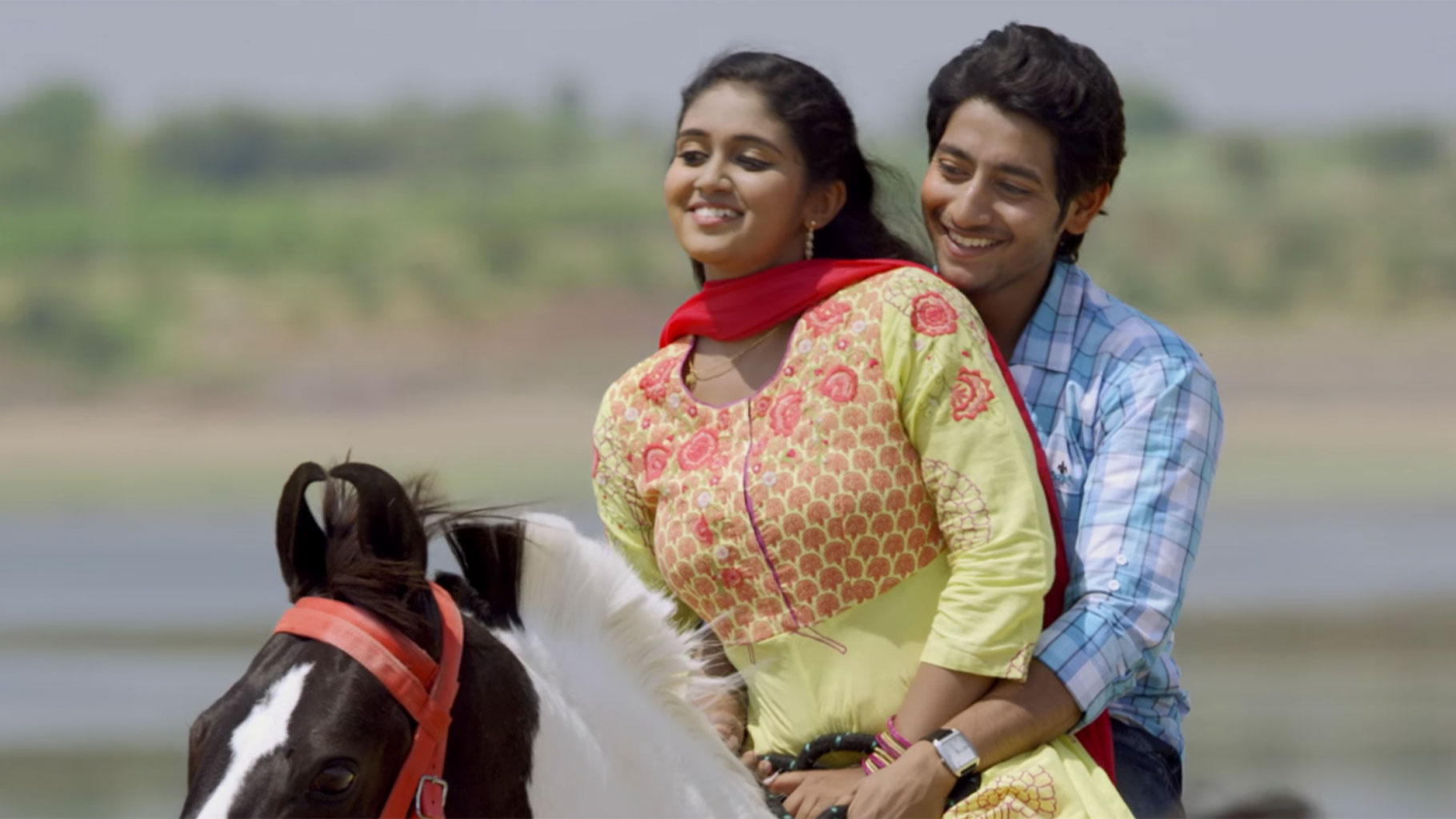 دانلود فیلم هندی Sairat 2016