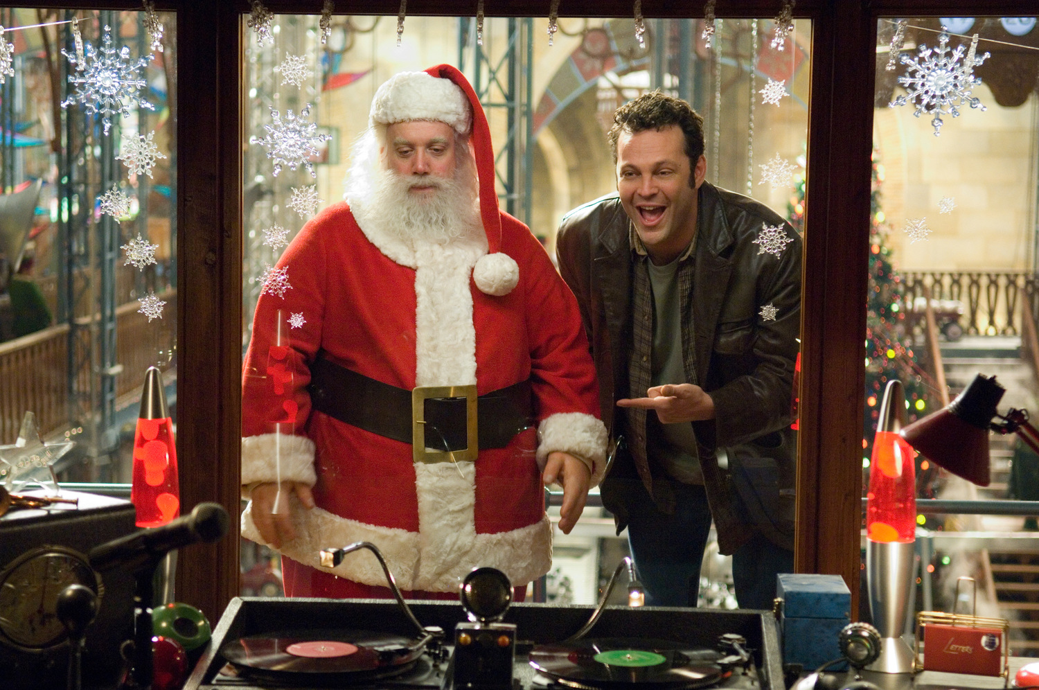 دانلود فیلم Fred Claus 2007