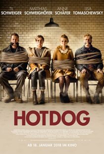 دانلود فیلم Hot Dog 2018102951-1586236754