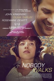 دانلود فیلم Nobody Walks 2012102829-1730709149