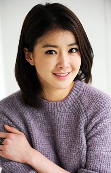 Lee Si-young