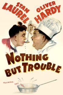 دانلود فیلم Nothing But Trouble 1944404817-1464162913